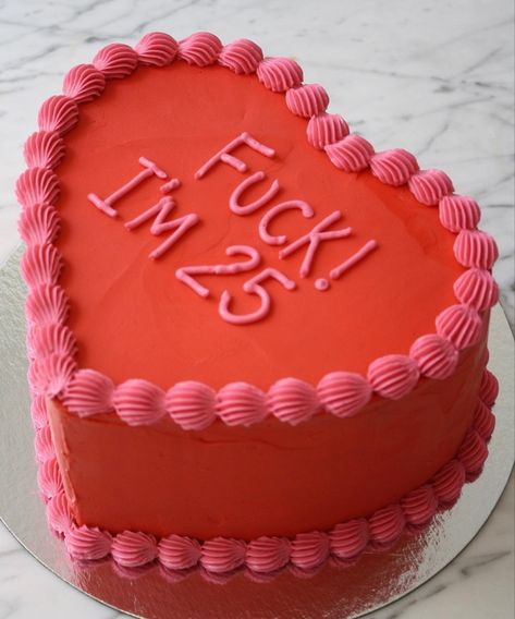 29 Cake Ideas, Heart Cake Birthday, 25th Birthday Ideas For Her, 26 Birthday Cake, Birthday 25, 25th Bday, Ugly Cakes, 25th Birthday Cakes, 25th Birthday Parties