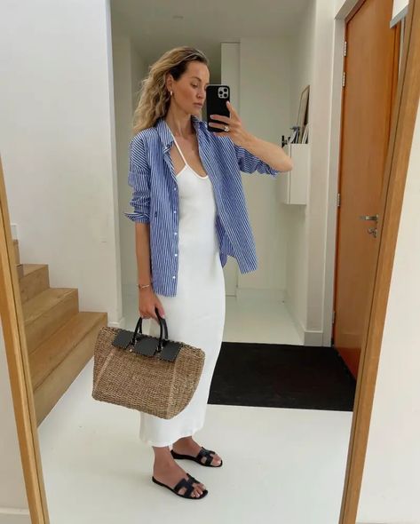 Black Sandals Outfit, Shirt White Dress, Blue Striped Shirt Outfit, Fashion Style Guide, Outfits With Striped Shirts, Outfit Aesthetics, Blue And White Striped Shirt, Preppy Fashion, Preppy Summer Outfits