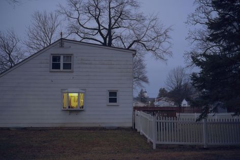 2000s Midwest Emo, America Aesthetic, Midwest Gothic, American Aesthetic, Midwest Emo, Ethel Cain, American Houses, American Gothic, Liminal Space