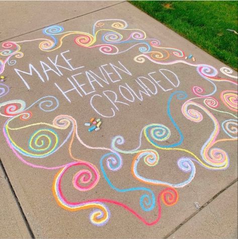 Chalk Rainbow Drawing, Christian Sidewalk Chalk Art, Jesus Chalk Art, Christian Parking Spot Painting, Christian Chalk Art, Simple Christian Painting Ideas, Chalk Art Aesthetic, Christian Art Ideas, Christian Painting Ideas