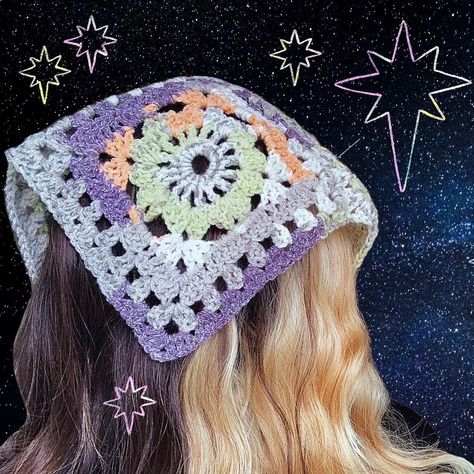 🧚🏼‍♀️ Rambutinaa 🧚🏼‍♂️ on Instagram: “🌟 The Star Crochet Bandana 🌟 - - - #crochet #crochetersofinstagram #crochetclothing #crochetartists #artistsoninstagram #handmade…” Crochet Bandana Pattern, Bandana Crochet, Star Crochet, Bandana Pattern, Crochet Bandana, Crochet Clothes, The Star, Crochet Hats, Crochet Patterns