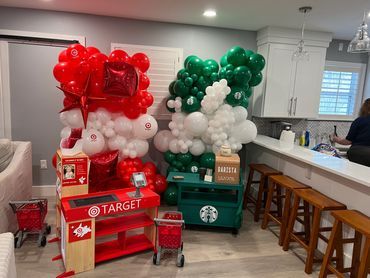 Check out this Starbucks and Target themed balloon set up! Starbucks Balloon Arch, Starbucks Teepee Party, Starbucks Balloon Garland, Movie Themed Birthday Party Target, Target Themed Birthday Party, Target Birthday, Balloon Bouquet, Balloon Garland, Birthday Balloons