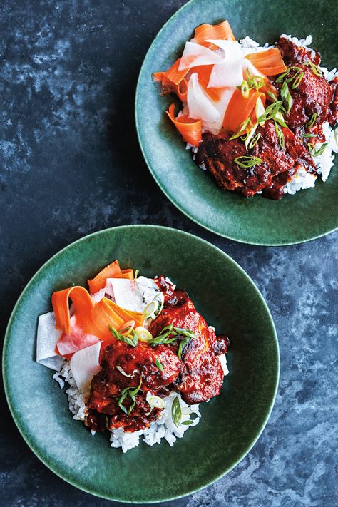 Slow-Cooker Korean-Style Chicken | Williams Sonoma Taste Dragon Moodboard, Pickled Daikon And Carrots, Carrots Slow Cooker, Gochujang Recipe, Pickled Daikon, Stomach Rumbling, Culinary Tips, Recipe Hacks, Cooked Chicken Recipes