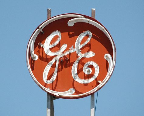 General Electric Electrical Logo, Chicago Signs, Vintage Commercials, Retro Neon, Signs Of Life, Ephesians 2, Vintage Neon Signs, Vintage Neon, Old Logo