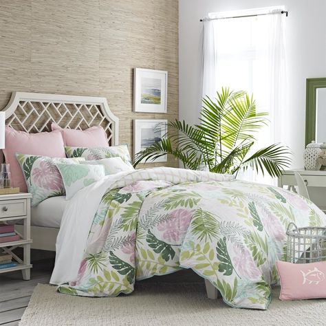 Tropical Retreat Reversible Comforter Set Small Beds, Retreat Design, Tropical Bedding, Tropical Retreat, Bedroom Dark, Tropical Bedrooms, Tropical Home Decor, King Comforter Sets, Kids Bedroom Sets