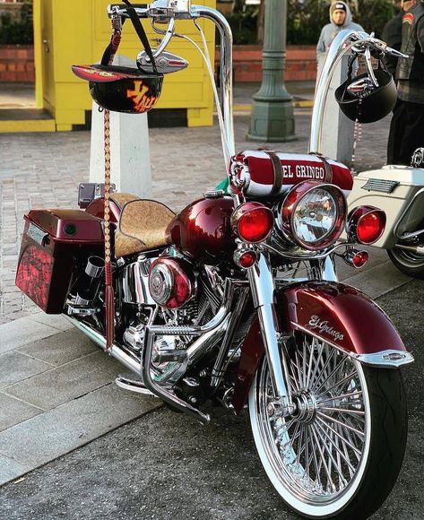 Walking Dead Art, Custom Motorcycles Harley, Chicano Style, Softail Deluxe, Motorcycle Pictures, Harley Softail, Harley Bikes, Custom Harleys, Hot Bikes