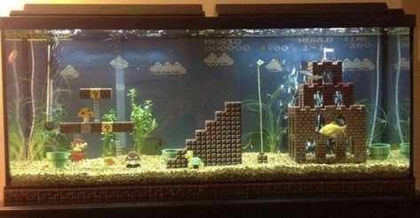 22 Epically Geeky Animal Habitats Built By Their Owners Lego Aquarium, Homemade Aquarium, Cool Fish Tank Decorations, Fish Tank Themes, Funny Clean, Cool Fish Tanks, Diy Fish Tank, Fish Tank Design, Fresh Water Fish Tank