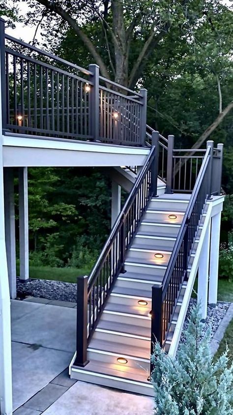 Backyard Deck Stairs, 2 Story Back Deck, Exterior Deck Stairs, Stairs From Deck To Yard, Deck Off Back Of House Staircase, High Deck Design, Outdoor Patio Stairs Ideas, Long Narrow Deck Ideas, Balcony Stairs Outdoor