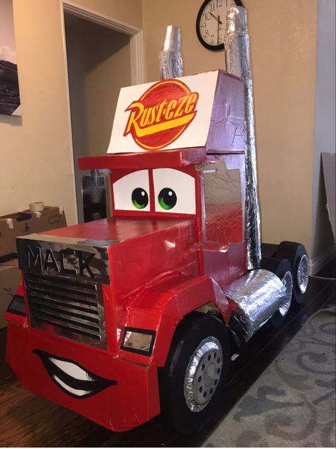 Piñata Cars, Disney Cars Characters, Pixar Cars Birthday, Cardboard Box Car, Disney Cars Party, 2nd Birthday Boys, Disney Cars Birthday, Cars Birthday Party Disney, Car Themed Parties