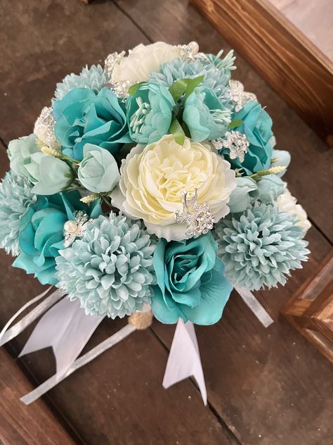 Teal Flower Bouquets, Aqua Bouquet, Hoco Bouquet, Quinceanera Flowers, Hoco Flowers, Teal Bouquet, Turquoise Bouquet, Prom Flowers Bouquet, Homecoming Flowers