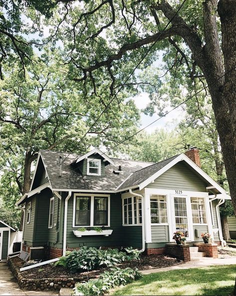 Small 1920s House, 1940s Exterior House, Small Simple Home Exterior, Suburban Home Interior Design, Cozy Small Home Exterior, Small Craftsman Home Exterior, Quaint Home Exterior, 1908 House Exterior, 1920s Cottage Exterior