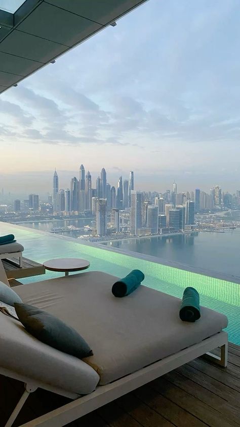 Travel Luxury Aesthetic, Dubai Lifestyle Aesthetic, Vision Board Dubai, Dubai Manifestation, Dubai Vision Board, Dubai Rich Lifestyle, Dubai Lifestyle Luxury, Manifestation Lifestyle, Dubai Views