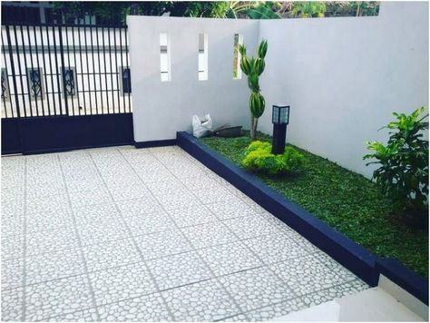 Gambar konsep taman depan rumah minimalis sederhana modern lahan sempit terbaru Modern Garden Furniture, Minimalist Garden, House Gate Design, Keramik Design, Minimalist House Design, Outdoor Gardens Design, House Front Design, Home Landscaping, Backyard Garden Design