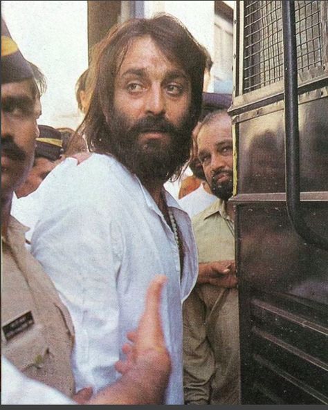 #SanjayDutt in 1994/95. Sanjay Dutt Attitude Pic, Vintage Bollywood Aesthetic, Bollywood Retro, Old Film Stars, Sanjay Dutt, Friendship Photography, Bollywood Funny, Retro Bollywood, Emoji For Instagram