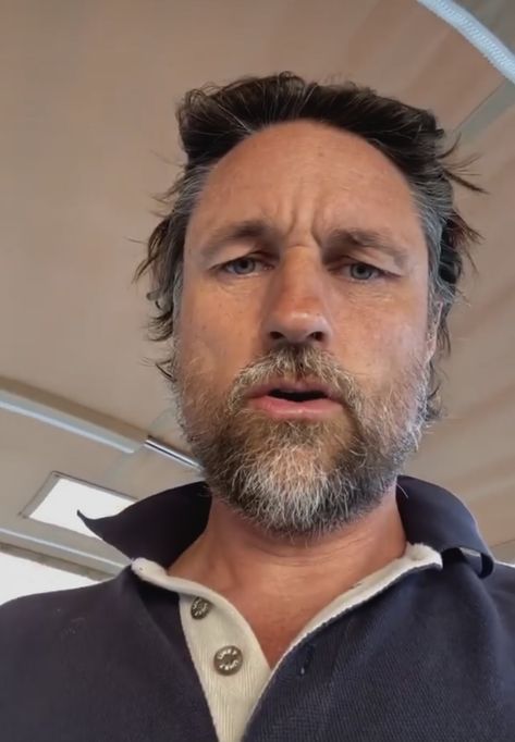 Martin Henderson Selfie, Large Mens Fashion, Keanu Reeves Pictures, Martin Henderson, Apple Gift Card, Virgin River, Patrick Dempsey, Keanu Reeves, Katy Perry