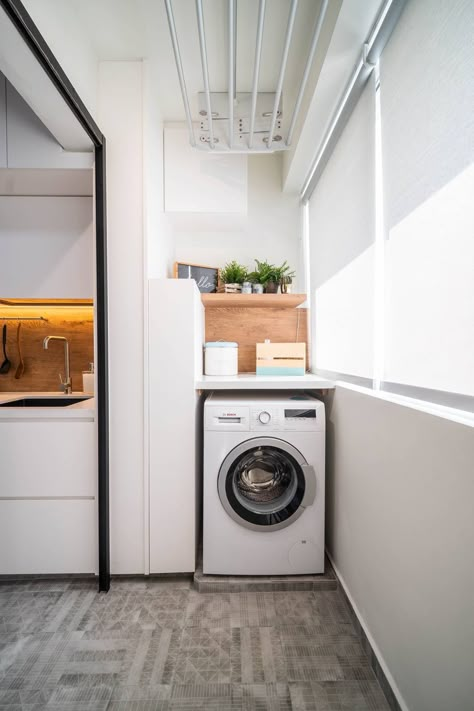 Hdb Laundry Area, Laundry Room Design Minimalist, Service Yard Hdb Ideas, Bto Service Yard, Laundry Room Makeover Diy, Service Yard, Modern Laundry Room, Utility Area, Modern Scandinavian Interior