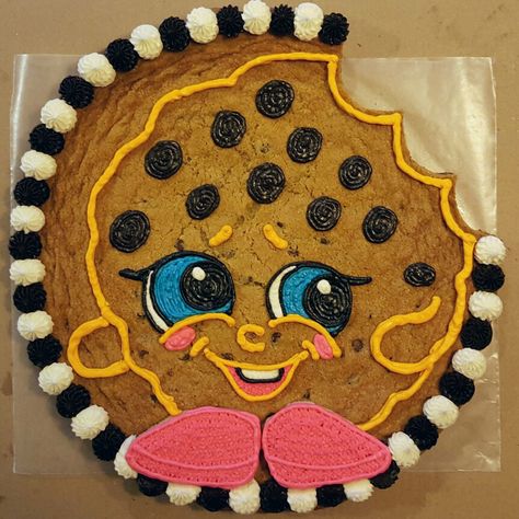 Another Kooky Cookie Shopkins cookie cake. Shopkins Party Ideas, Shopkins Cookies, Shopkins Birthday Cake, Shopkins Bday, Shopkins Cake, Shopkins Birthday Party, Shopkins Party, Shopkins Birthday, Tech Gadget