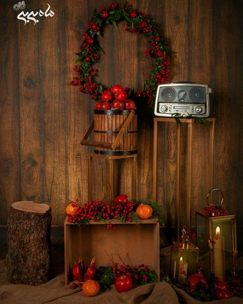 Yalda Night Background Baby, Yalda Night Ideas Decor Photography, Yalda Night Ideas Decor, Shab Yalda Decoration, Christmas Picture Background, 15th Birthday Decorations, Christmas Background Photography, Yalda Night, Diy Newborn Photography