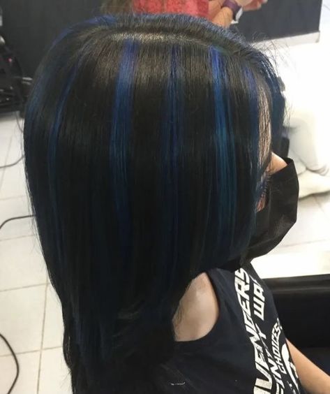 Blue Color Highlights Hair, Short Black Hair With Blue Streaks, Colored Hair Placement, Blue Stripes In Hair, Fantasy Hair Color Highlights, Black Hair Blue Stripes, Blue Chunks In Hair, Blue And Black Hair Highlights, Black Hair Blue Highlights Short