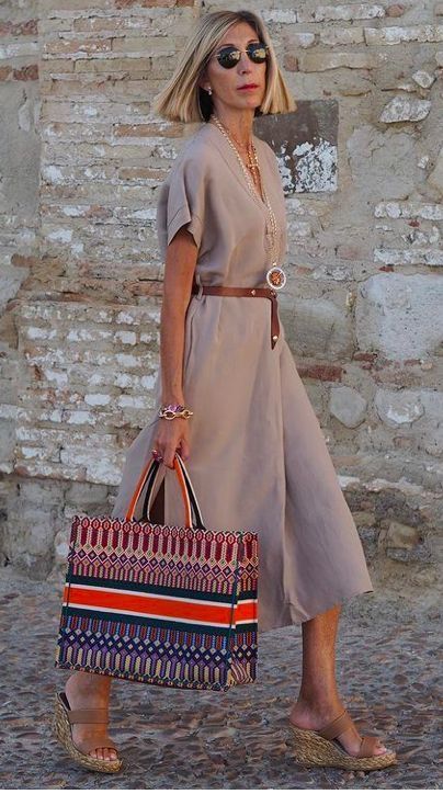 Style Chic Parisien, Susi Rejano, Stylish Outfits For Women Over 50, Parisienne Chic, Parisian Chic Style, Fashion For Women Over 40, Pinterest Fashion, Fashion Over 50, European Travel