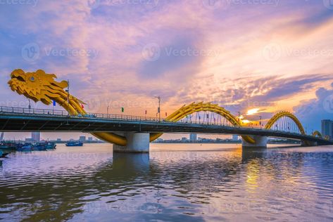 Dragon Bridge over Han river in Da Nang, Vietnam Da Nang Vietnam, Vietnam Voyage, Zhangjiajie, Vietnam Travel Guide, Han River, Over The River, Vietnam Travel, Architectural Inspiration, Sydney Harbour Bridge