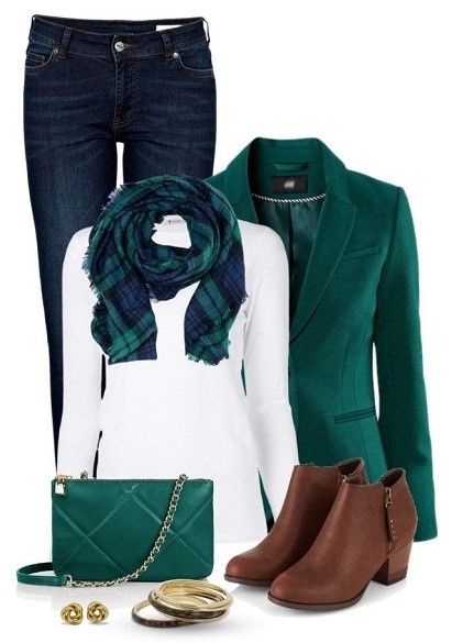 Outfits Verde, Solid Color Crochet, Green Blazer Outfit, Crochet Bedsheets, Mode Ab 50, Casual Chique, Mode Casual, Fashion Capsule, Anine Bing