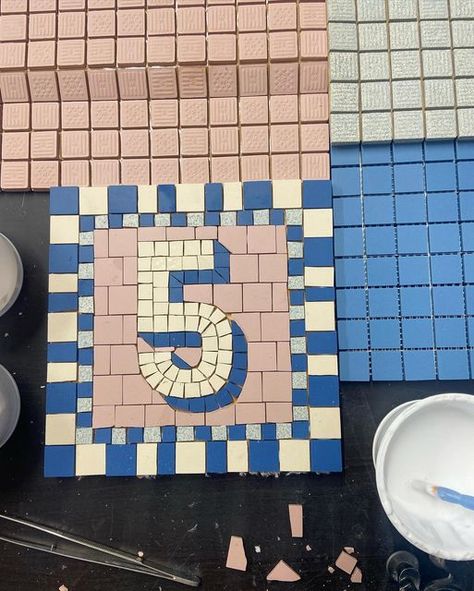 AMY EXTON on Instagram: "3/3 #5 Door Number ~ ~ ~ ~ ~ Unglazed Ceramic . . . #mosaic #handmade #heritagecraft" Large Mosaic Wall Art, Mosaic Door Numbers, House Number Mosaic, House Number Diy, Mosaic Art Ideas, Mosaic Entryway, Mosaic Sign, Mosaic House Numbers, Mosaic Numbers