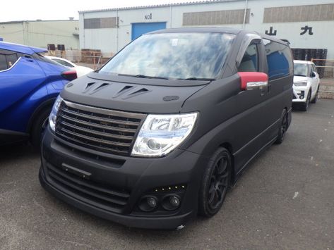 8 Seater Cars, Nissan Elgrand, Highway Star, Car Classic, Types Of Vehicle, Minivan, Japanese Cars, Cruise Control, Mini Van