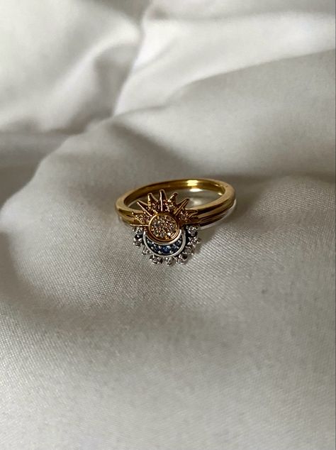 set of rings one a gold sun shape and a silver moon shape Sun And Moon Ring, Sun And Moon Rings, Jewelry Accessories Ideas, Moon Ring, Pandora Rings, Jacob Black, Celestial Jewelry, Jewelry Lookbook, Moon Jewelry