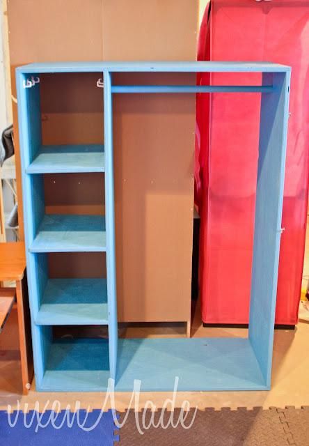 Dress Up Stations, Dress Up Closet, Dress Up Storage, Kid Rooms, Kids Dress Up, Playroom Ideas, Room Closet, Toy Rooms, Cardboard Furniture