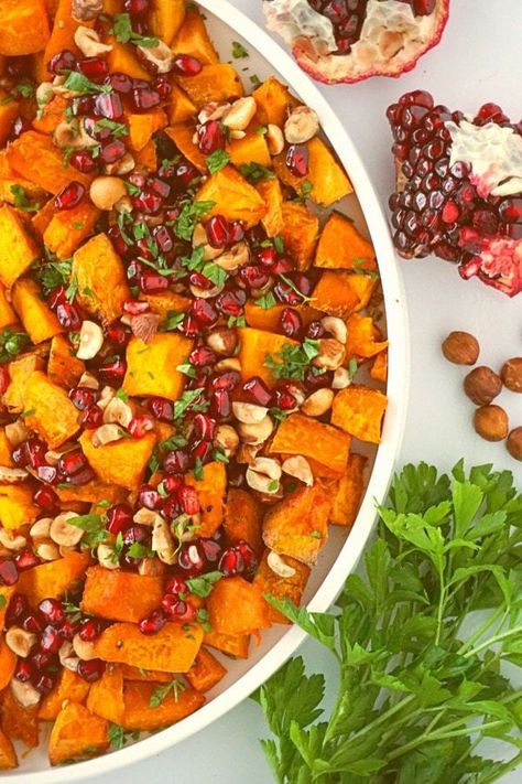 Roasted Butternut Squash with Pomegranate & Hazelnuts Butternut Squash Pomegranate, Roast Butternut Squash, Making Healthy Choices, Panzanella Salad, Thanksgiving Dinner Recipes, Roasted Squash, Allergy Friendly Recipes, Vegan Pumpkin, Roasted Butternut