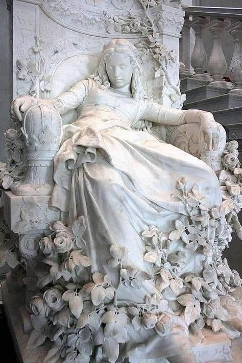 Sleeping Beauty, marble sculpture 1878, Alte Nationalgalerie, Berlin, Germany, sculpter Louis Sussmann Hellborn Art Bizarre, Istoria Artei, Classic Sculpture, Greek Statues, Rennaissance Art, Cemetery Art, 사진 촬영 포즈, Marble Sculpture, National Gallery