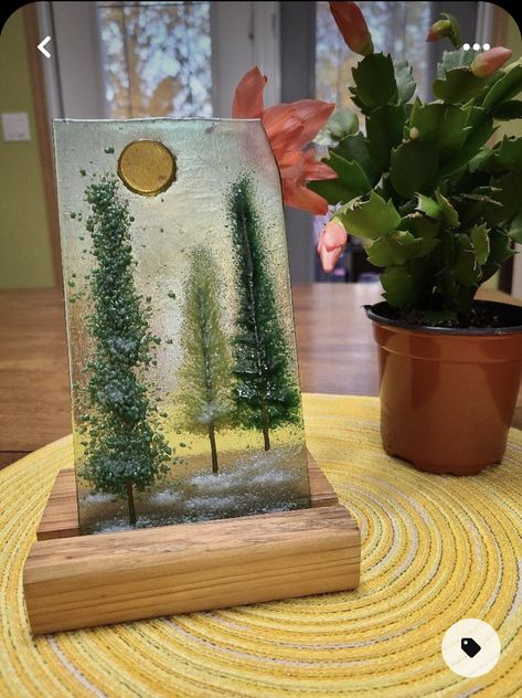 Fused Art Glass Ideas, Glass Patterns Design, Frit Glass Art, Fused Glass Panels Ideas, Fused Glass Mosaic Art, Fused Glass Pine Trees, Infused Glass Art, Epoxy Glass Art, Fused Glass Tutorials Free