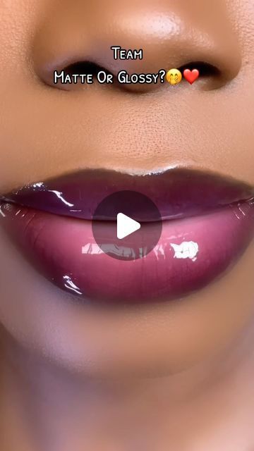 Lip Combos For Dark Lips, Dark Skin Red Lipstick, Lip Combo Dark Skin, Lip Combos For Dark Skin, Red Lip Makeup Look, Black Lip Liner, Pink Lip Combo, Red Lips Makeup Look, Red Lip Gloss