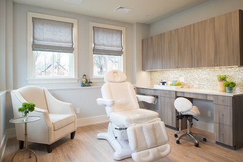 Medical Office Decor, Esthetician Room Decor, Kedokteran Gigi, Esthetics Room, Spa Room Decor, Spa Interior Design, Medical Office Design, Esthetician Room, Spa Rooms