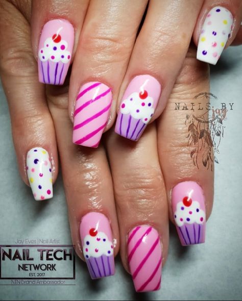 Birthday Nails Cupcake, Baking Nail Art, Celebration Nail Art, Little Kid Nail Designs Easy, Birthday Cake Nail Art, Cupcake Nails Designs, Pink Candy Nails, Birthday Cake Nails Design, Candy Themed Nails