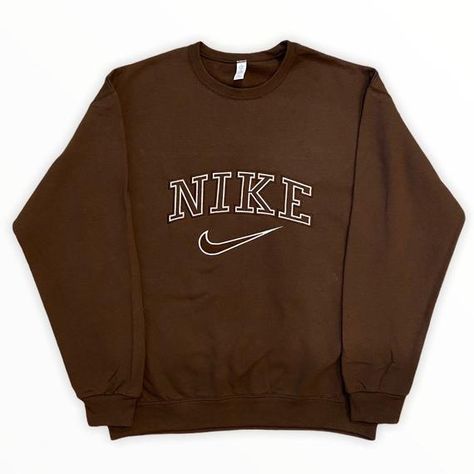 Nike Sweatshirts Vintage, Nike Crewneck Sweatshirt, Vintage Nike Sweatshirt, Brown Sweatshirt, Nike Crewneck, Crewneck Vintage, Nike Sweatshirt, Nike Sweater, Sweatshirt Outfit