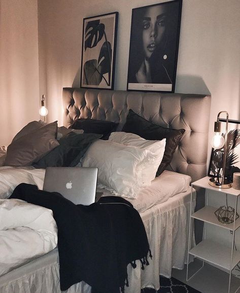 Beauty Bedroom, Dream Room Inspiration, Cozy Room, Room Inspiration Bedroom, Room Ideas Bedroom, Dream Rooms, Bedroom Inspo, Design Case, New Room