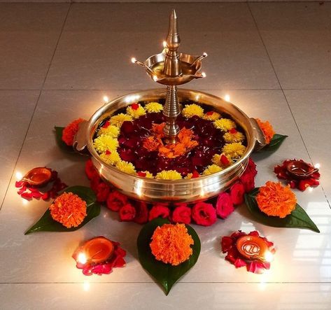 Rangoli Design With Urli, Deepam Decoration Ideas, Karthigai Deepam Decoration, Deepam Decorations, Dasara Decoration Ideas At Home, Satyanarayan Pooja, Diwali Colours, Simple Flower Rangoli, Mandir Decoration