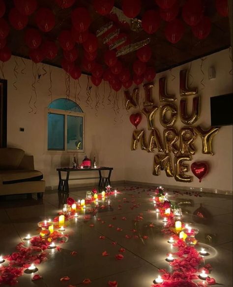 Engagement Set Up Ideas, Proposing Ideas, Valentines Day Aesthetic Wallpaper, Gf Proposal, Propose Ideas, Proposal Ideas At Home, Wedding Proposal Videos, Engagement Setup, Candle Light Dinner Ideas