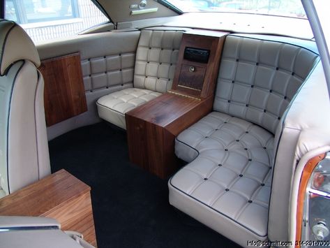 Interior Lounge, Interior Cabin, Inside Car, Custom Car Interior, Pimped Out Cars, Car Interior Design, Foose, Car Upholstery, Old Classic Cars