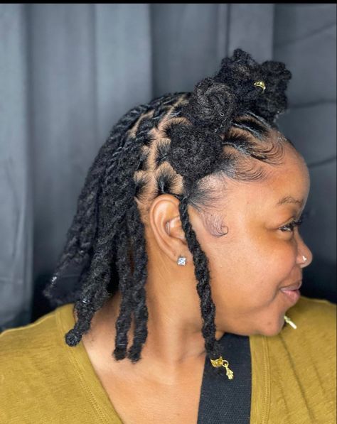 Loc Retwist Styles Updo, Dread Hairstyles For Kids, Easy Loc Styles Medium, Retwist Styles For Short Locs, Simple Loc Styles, Updo Locs Hairstyles For Women, Loc Styles For Short Hair, Locs Ideas, Short Dreadlocks