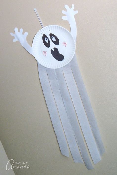 Paper Plate Ghost, Scary Halloween Crafts, Senior Infants, Kid Friendly Halloween Party, Halloween Ghost Craft, Pinata Birthday, Ghost Craft, Halloween Craft Activities, Halloween Crafts Preschool