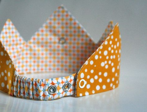 Couture Bb, Fabric Crown, Felt Crown, Paper Crown, Baby Diy, Sewing Toys, Diy Couture, Baby Crafts, Sewing For Kids