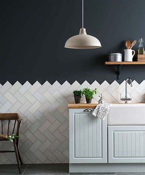 Wynter™ Hues Tile | Topps Tiles