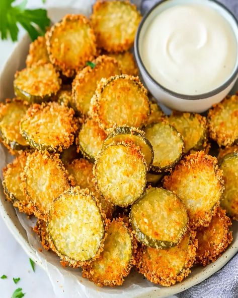 Air Fryer Fried Pickles Recipe | Crispy, Easy Appetizer Home Made Fried Pickles, Air Fryer Dill Pickle Chips, Air Fryer Fried Pickles Easy, Beer Battered Pickles, Air Fry Pickles, Deep Fried Pickles Air Fryer, Fried Jalapeno Slices Air Fryer, How To Make Fried Pickles, Air Fryer Pickles Spears