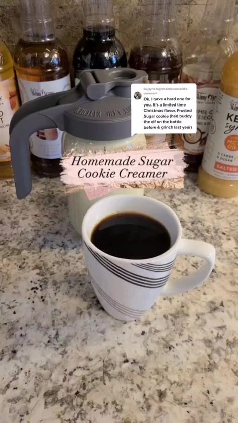 Caramel Creamer Recipe, Caramel Coffee Creamer Recipe, Sugar Cookie Coffee, Flavored Coffee Creamer Recipes, Homemade Coffee Creamer Recipe, Diy Coffee Creamer, Diy Sugar Cookies, Cookie Coffee, Salted Caramel Coffee