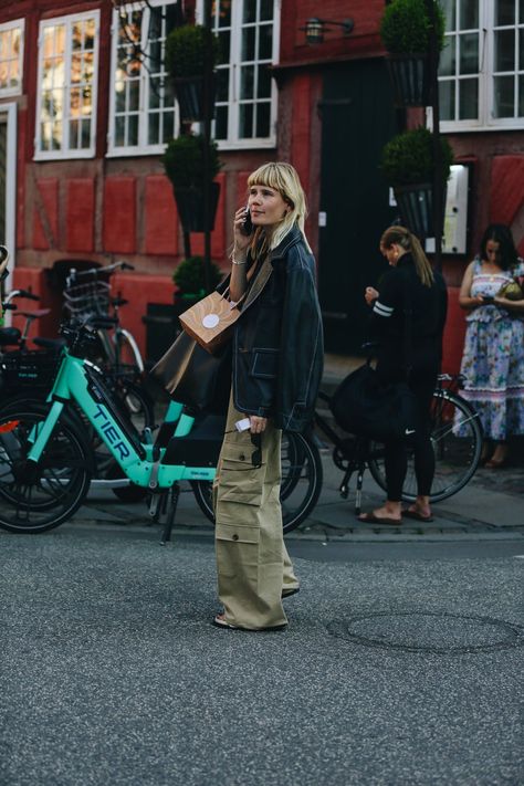 The best street style at Copenhagen Fashion Week SS23 | Evening Standard Chanel Rock Style, Cphfw 2022 Street Style, Utility Street Style, Copenhagen Fashion Week Ss23 Street Style, Sneakers Street Style 2023, Best Street Style 2023, Cargo Street Style, Street Style Ss23, Parachute Pants Outfit Winter