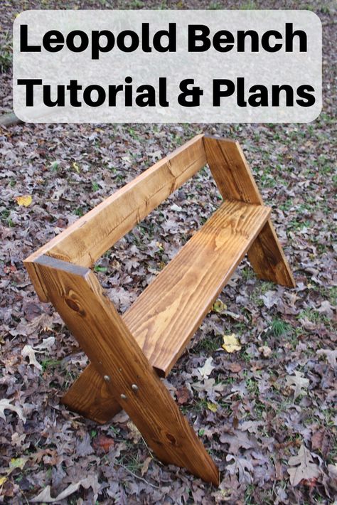 In this tutorial, learn step-by-step how to make a Leopold Bench. The design is by Aldo Leopold, who's considered the father of modern ecology. This is a simple but elegant bench. Will look great on a back porch, beside a trail, or around a fire pit. Wooden Bench Diy, Wooden Bench Plans, Leopold Bench, Diy Picnic, Diy Bank, Simple Chair, Pallet Bar, Woodworking Logo, Carpentry Projects