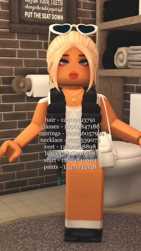 Momos Aesthetic, Berry Avenue Roleplay, Bloxburg Codes For Clothes, Clean Aesthetic Outfit, Berry Avenue Face, Country Girl Decal, Mom Outfit Codes, Aesthetic Bloxburg, Modern Decals